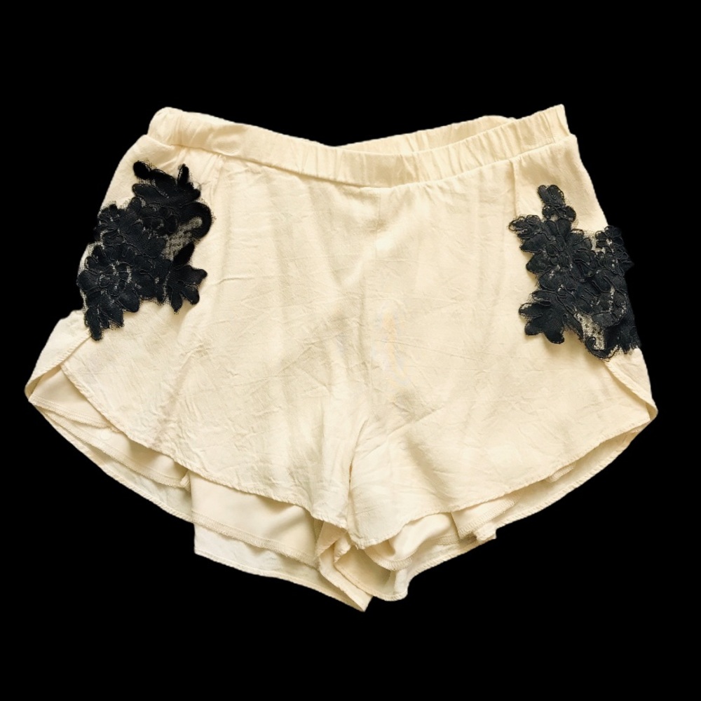 Audrey 3+1 Shorts